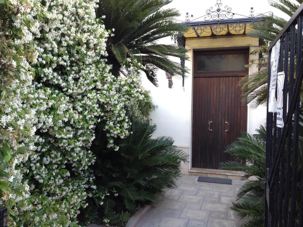 Bed And Breakfast Via Leuca Lecce Buitenkant foto