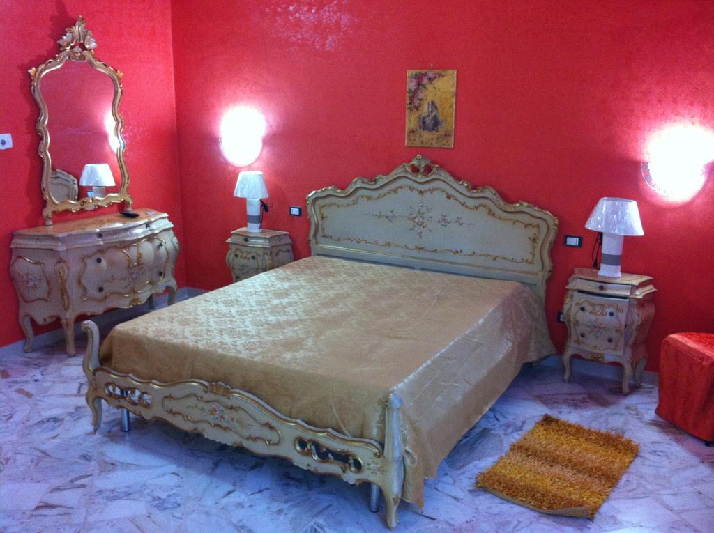 Bed And Breakfast Via Leuca Lecce Buitenkant foto